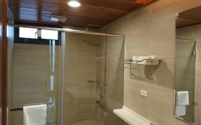 Zhaohong homestay