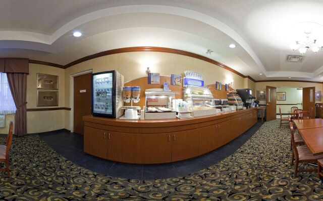 Holiday Inn Express Hotel & Suites Barrie by IHG