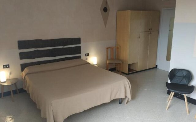 Guest House Villa de Ros