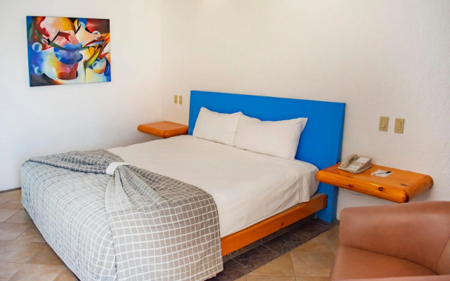 Los Patios Hotel