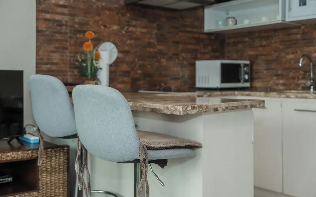 Scenic 1BR Escape Near Beach C195