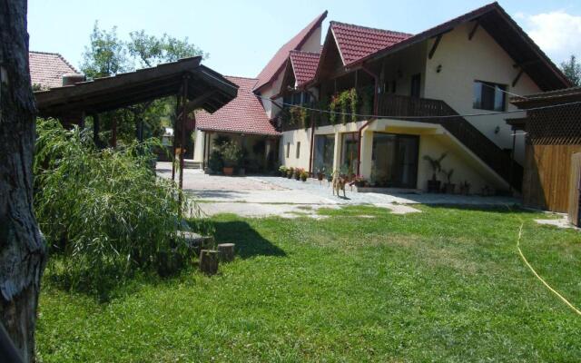 Pensiunea Casa Filoxenia