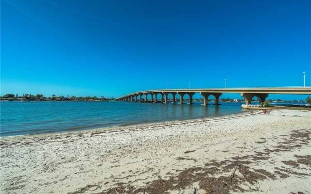 Bahia Vista 7115 - Two Bedroom Condo