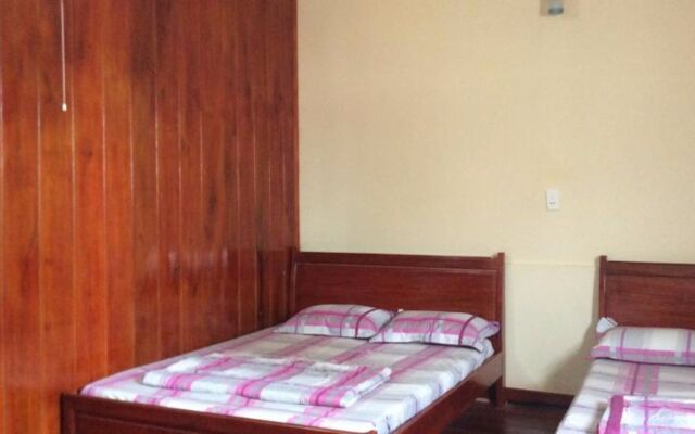 Phuong Hang Guesthouse