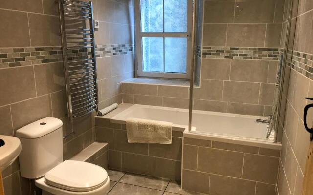Plas Eryr apartment