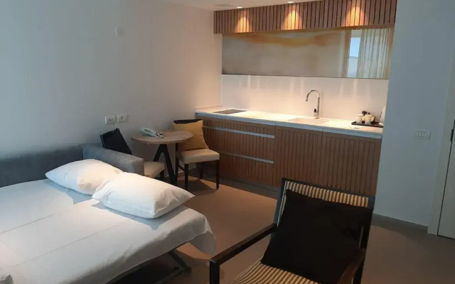 Neve David Hotel
