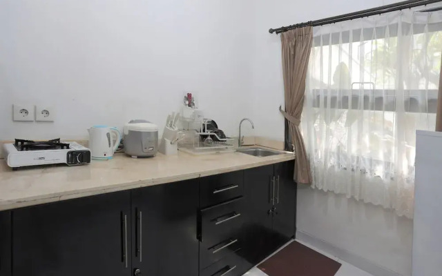 Jambuluwuk Residence Menteng