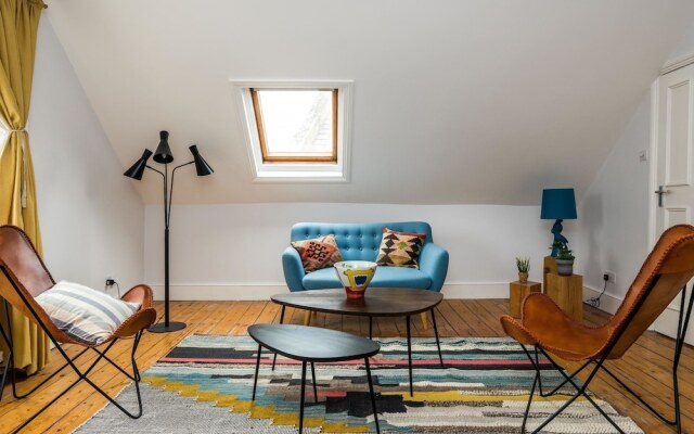 NEW Bohemian 2 Bedroom Victorian Flat in Dalston