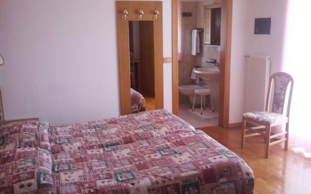 Albergo Bucaneve