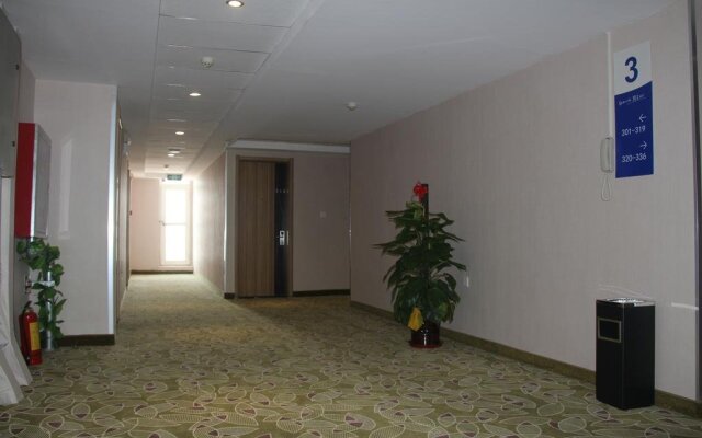 Eaka 365 Hotel Changli Railway Station