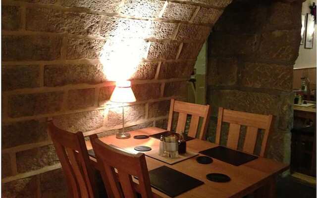 Robin Hood Inn