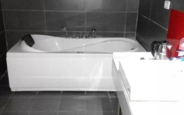 Hengtong Holiday Hotel