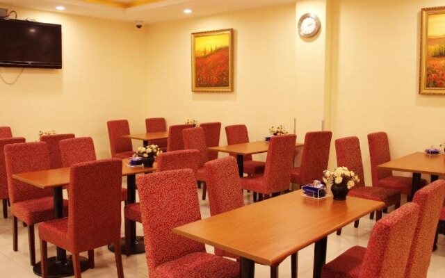 Hanting Express Shanghai Songjiang Ronghai