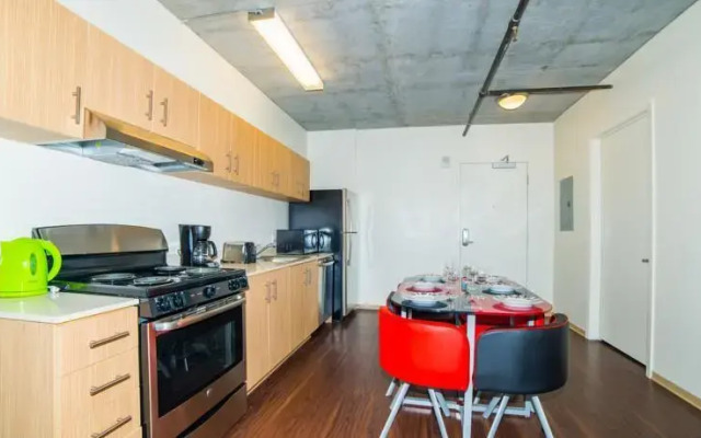 Hollywood Scorsese Apartment