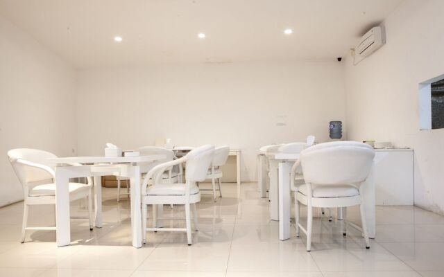 RedDoorz near Padjajaran University 2