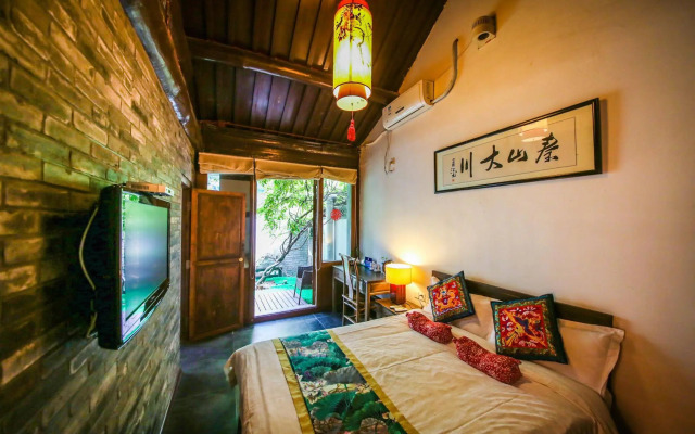 Old Beijing Square Hotel