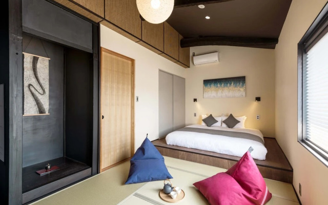 Sansuikyo Machiya House