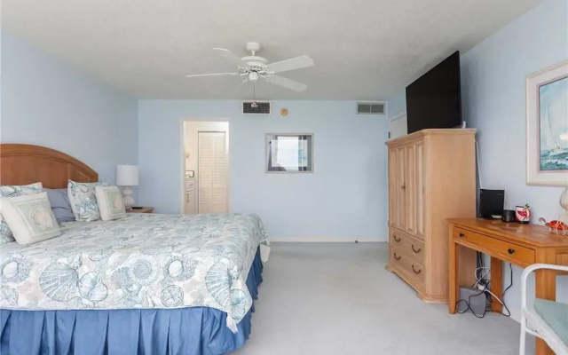 Shores Club 606 - Two Bedroom Condo