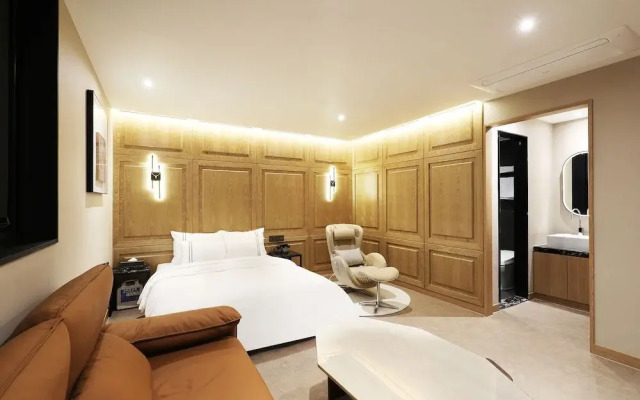 Mari Hotel Chungju
