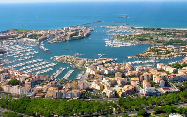 Seaside Studio in Agde