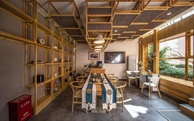 Yihe Hotel