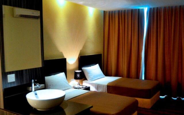 Zotel Business & Leisure Hotel