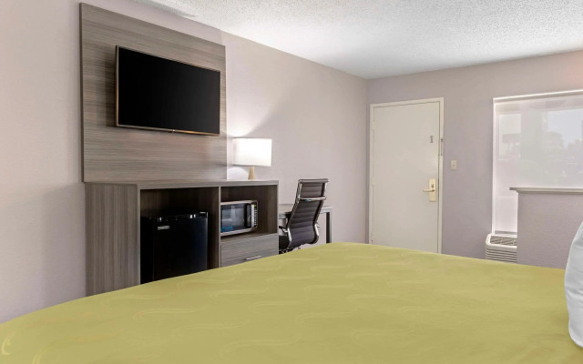 Quality Inn
