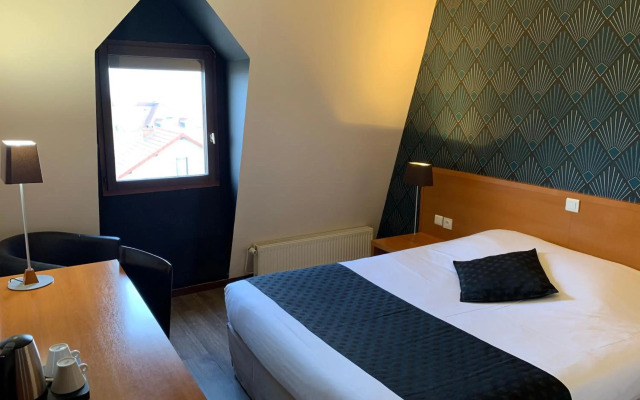 The Originals City, Hôtel Castel Burgond