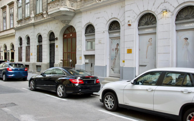 Standard Apartment by Hi5 - Steindl street