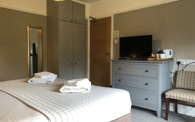 Burton Lodge Guest House and Spa