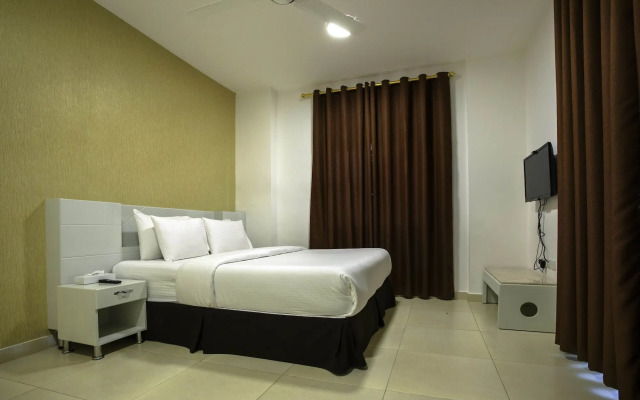 Star Emirates Inn