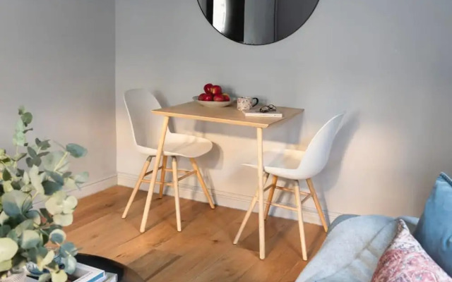 St Catherine s Hospital - Superior Apartment
