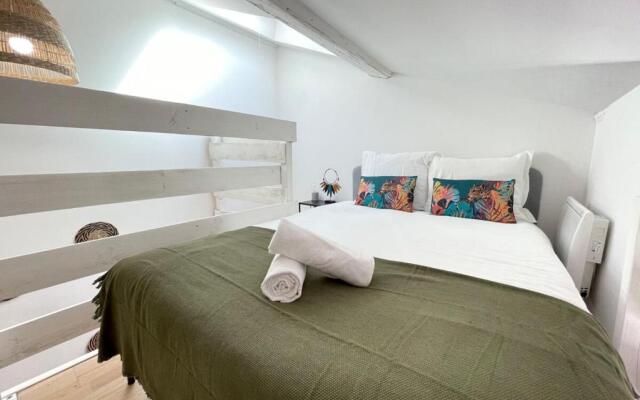 Le Jungle by AndersLocationTerrasseWifi-Netflix