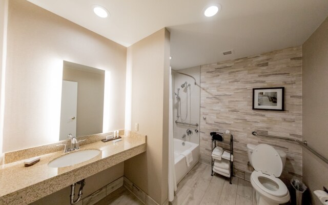 Embassy Suites by Hilton Lexington Green