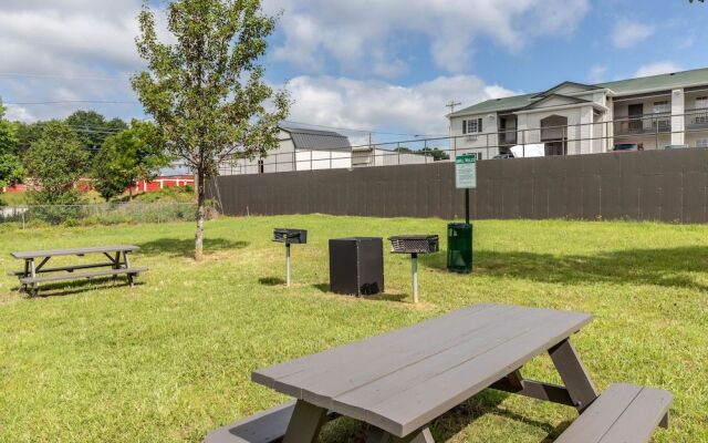 Suburban Extended Stay Spartanburg