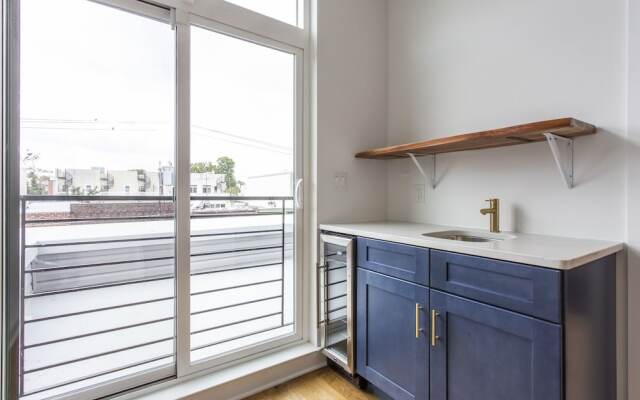 City Retreat - Roof Deck / Patio / Views