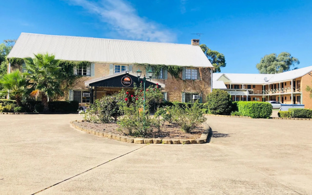Campbelltown Colonial Motor Inn