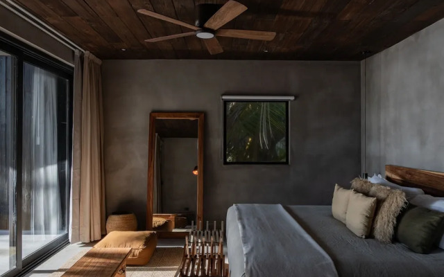 UMi Tulum