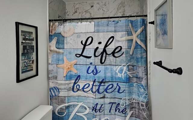 Red115 - Living the Beach Life