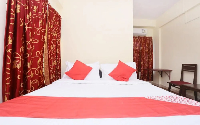 Gamas Centre by OYO Rooms