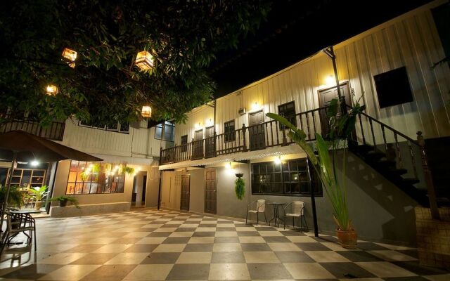 Nacornhostel Nil