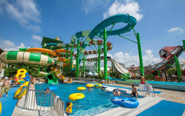 Crystal Waterworld Resort & Spa - All Inclusive