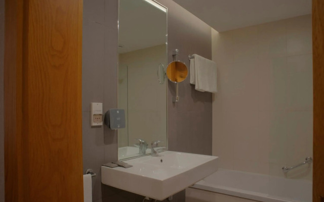 SANA Reno Hotel