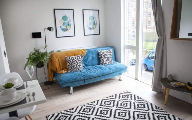 Modern City Centre Apartment - Roof Garden