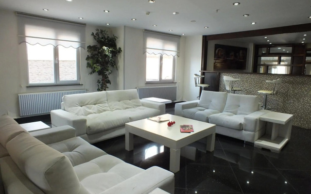 Grand Ahos Hotel & Spa