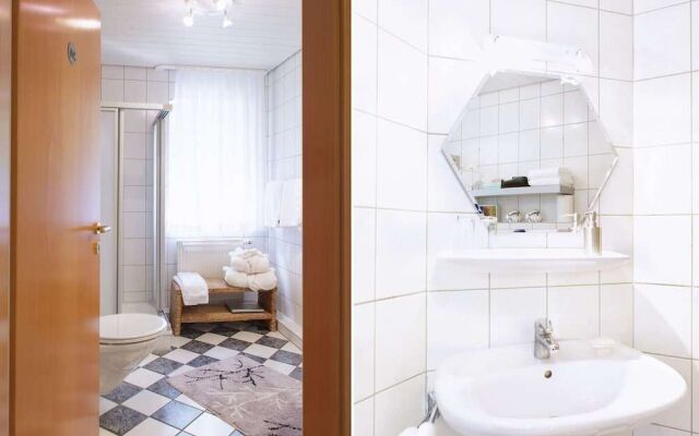 Furnished Apartment in Nieheim Germany near Forest