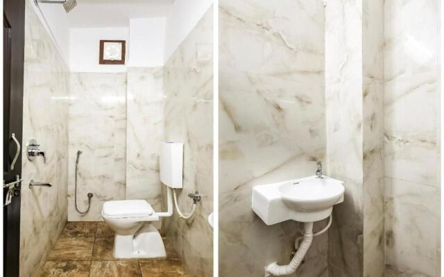 Fabexpress Royal Palace Inn