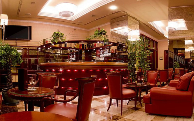 Best Western Premier Hotel Astoria