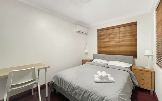 Metawise Cozy Family Room3 in Shared Home Free Parking – Guest Rooms – Sydney