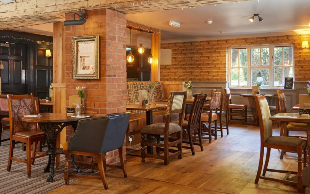 The Fieldhead Hotel by Greene King Inns